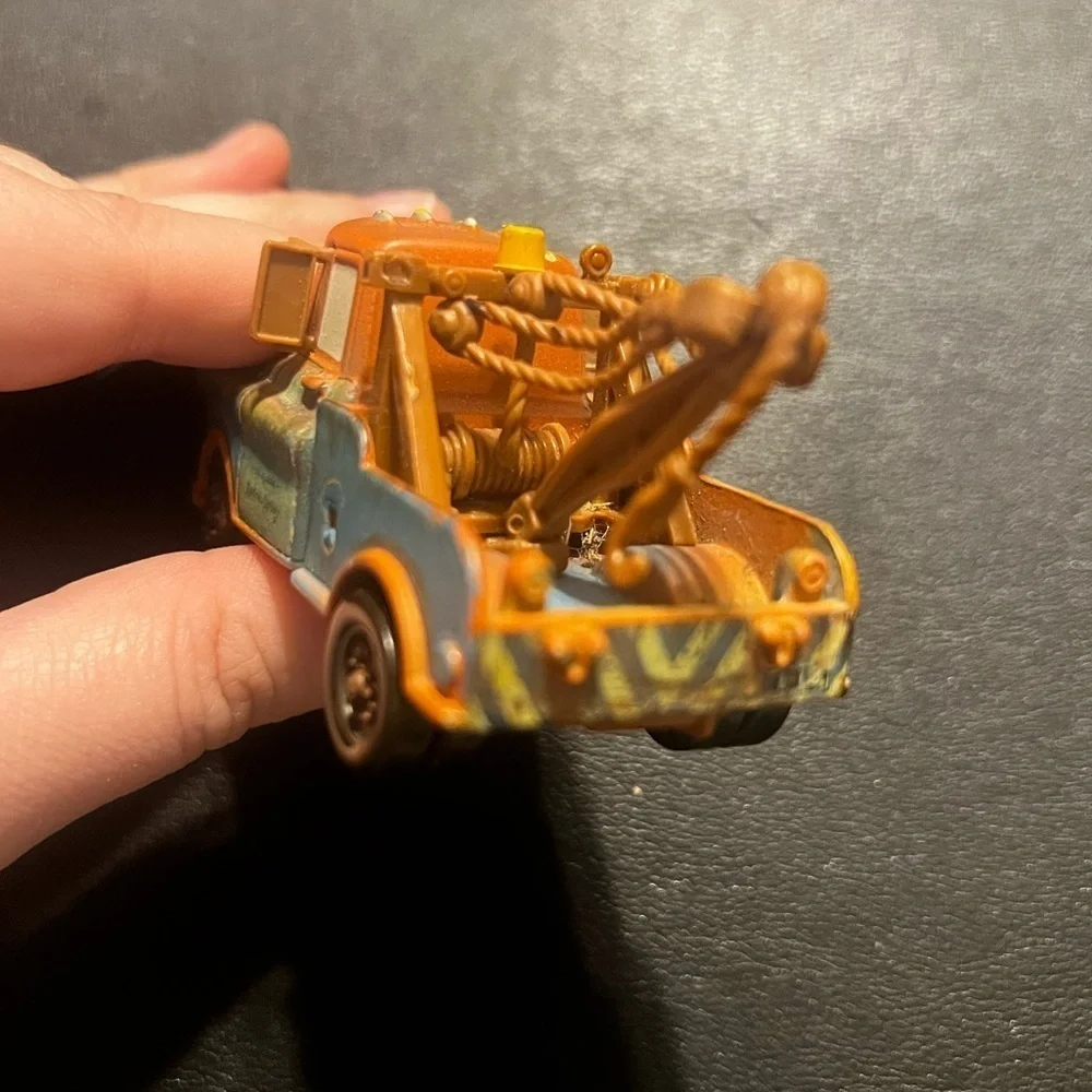 Disney Pixar Cars Tow Mater Tow Truck Brown Die Cast Toy Car Vehicle